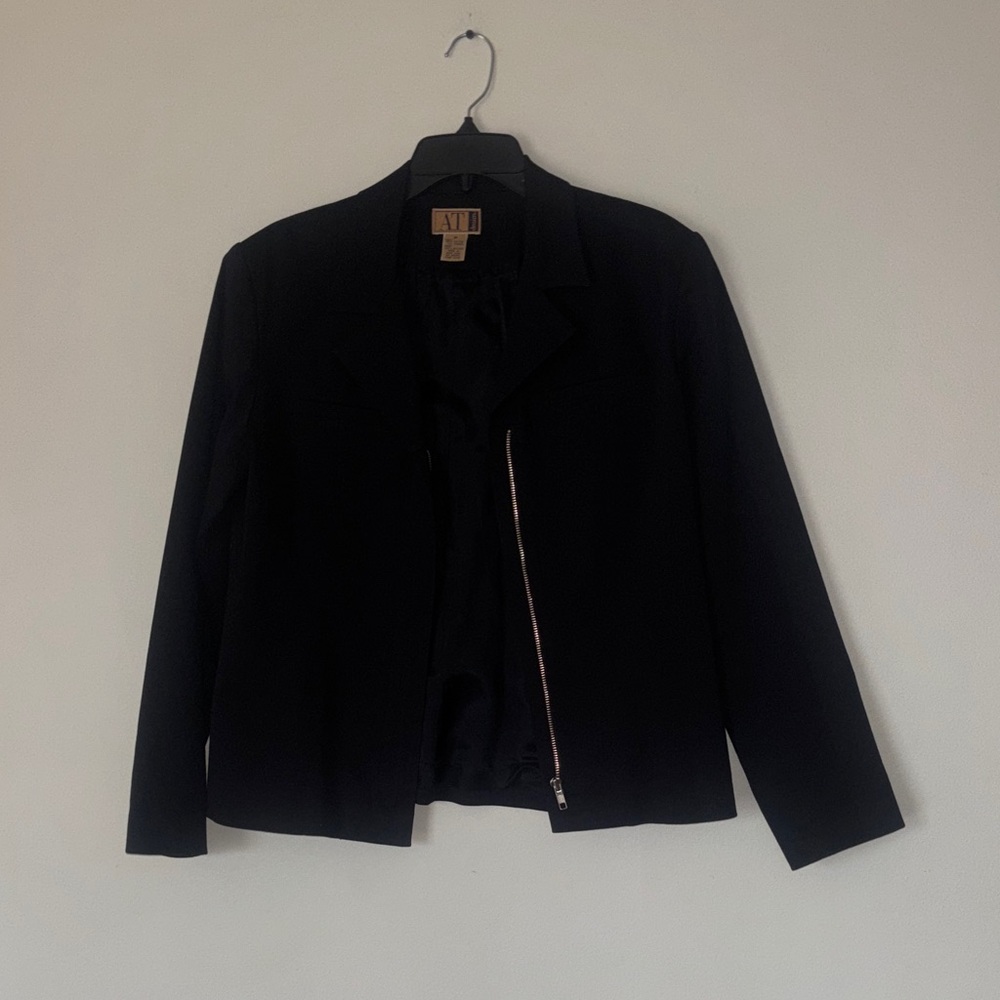 Ann Taylor Black Asymmetrical Zip Blazer